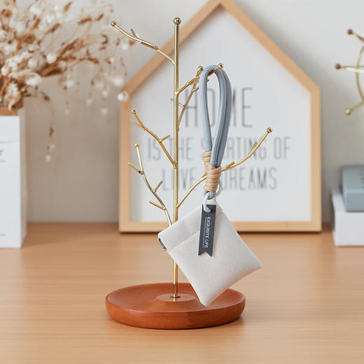  家用衣柜出风口香薰车载清新留香卧室香包 商品图3