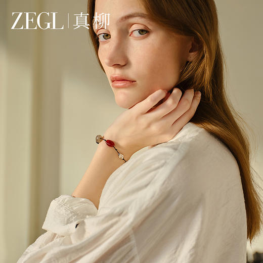 ZEGL设计师小彩石红玛瑙手串手链女生轻奢小众2025年新款串珠手饰 商品图2