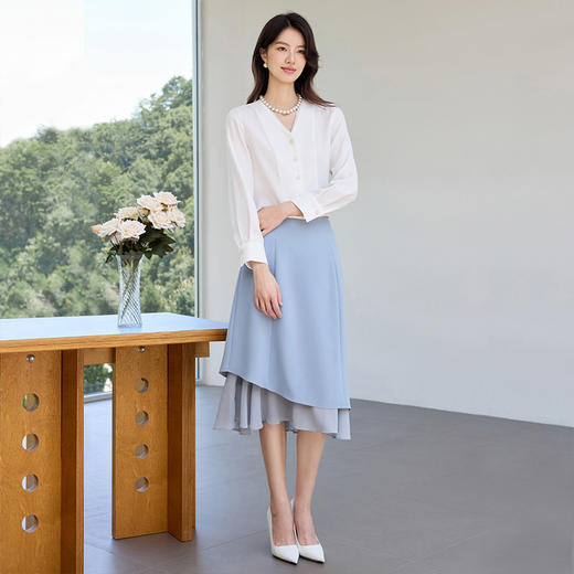 IWY/高级感V领白色衬衫女新款时尚百搭显瘦衬衣半身裙装23B489+25S777 商品图1