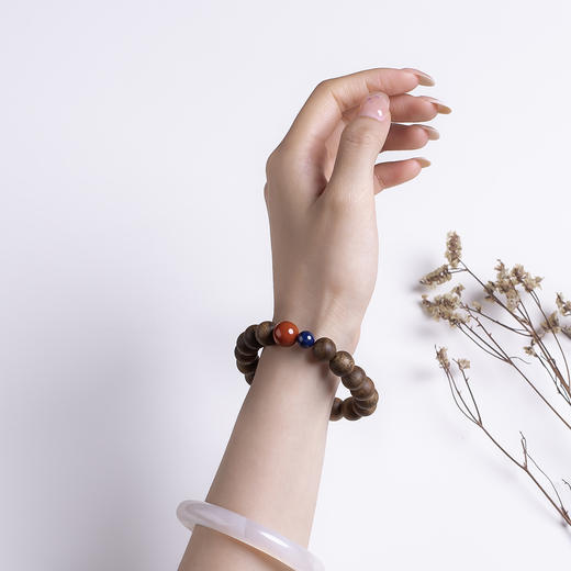 xy0519沉香+青金石南红灯笼珠手串 商品图9