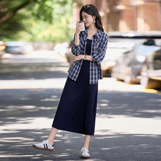 【预售3天】PY 时尚格纹衬衫+吊带裙套装 &MY2651 商品图4
