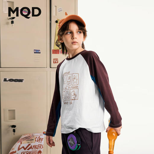 【MQD】男大童秋季潮酷休闲学院风插肩袖字母圆领T恤 商品图0