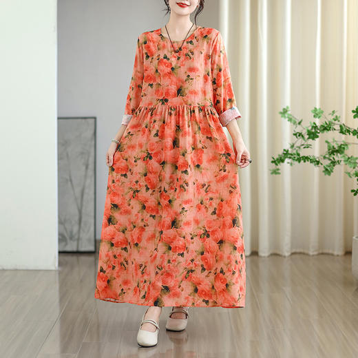 雀说 宽松大码女装印花度假风圆领文艺复古长款连衣裙 商品图14