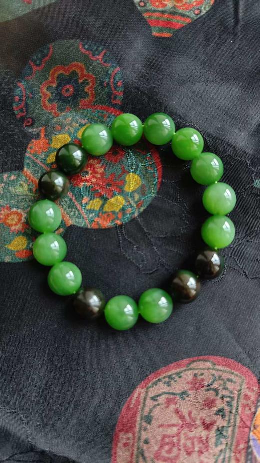 62  实在是太过富贵·碧玉老坑珠串【嘉石·群播】 商品图2