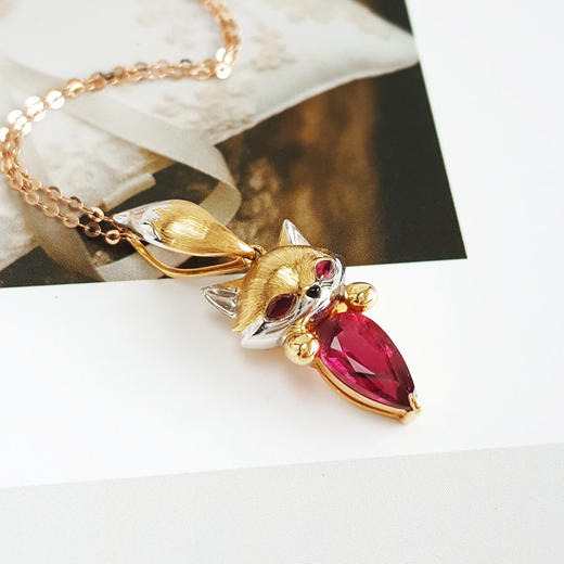【天然正品】AU750双色金镶红宝石狐狸造型卢比莱1.035克拉水滴型碧玺吊坠项链28.3*10.5*7.3MM（皆取最大值）女士现售价：4380！060825XY08 商品图2