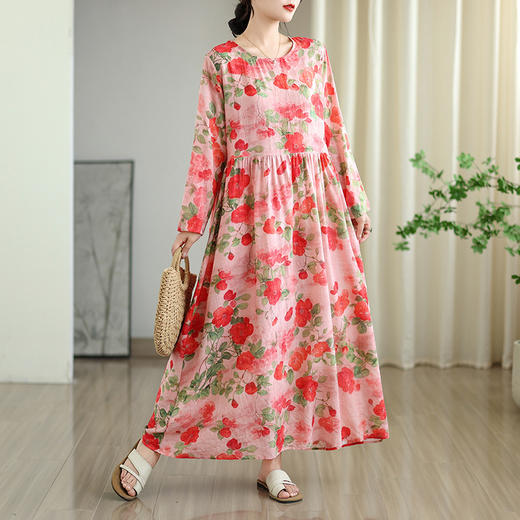 雀说 宽松大码女装印花度假风圆领文艺复古长款连衣裙 商品图13