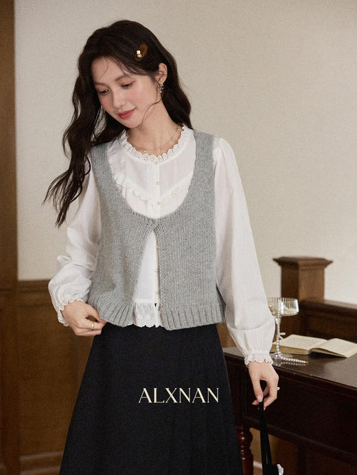 鹿向南「秋日篇章」灰色马甲背心女秋季新款时髦洋气短款外搭上衣 商品图2