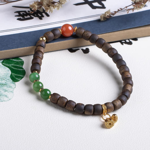 xy0517沉香+碧玉南红莲蓬子手串 商品图3