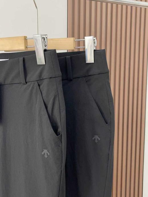 点此购买 迪桑特秋季女士高尔夫户外运动休闲长裤 37 326737 商品图3