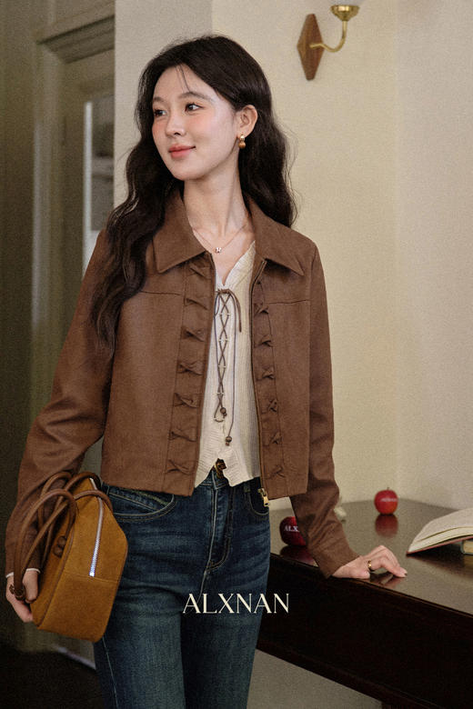 鹿向南「蝶宿云栖」咖色长袖夹克短款外套女早秋新款小众开衫上衣 商品图4