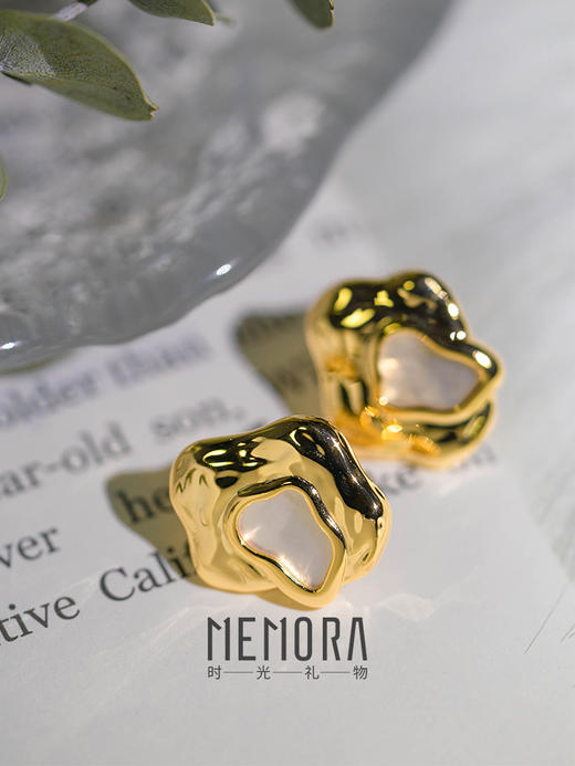 【任选3件599元】贝壳耳饰 S925银耳环时尚ins风耳圈MEMORA诗普琳YEE00301（线上专供） 商品图3