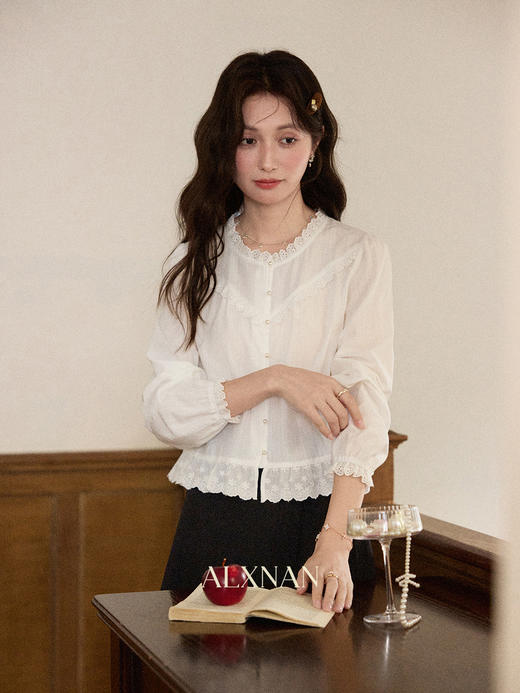 鹿向南「秋日篇章」灰色马甲背心女秋季新款时髦洋气短款外搭上衣 商品图3