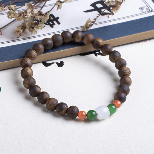 xy0512沉香+和田玉南红手串 商品图2