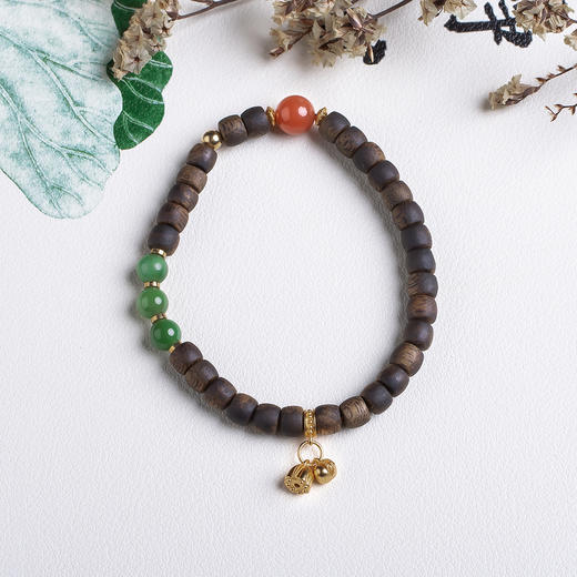 xy0517沉香+碧玉南红莲蓬子手串 商品图0