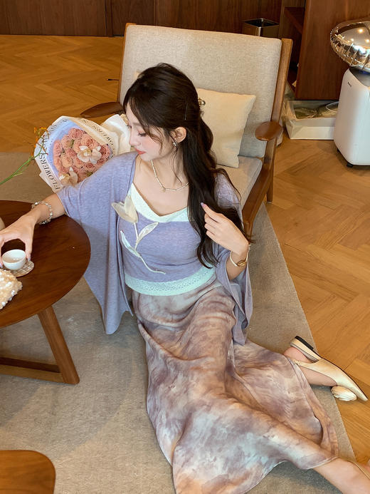 张心子【柔光铃兰】立体设计花拼接吊带披肩开衫气质套装女秋新款 U2508013 商品图6