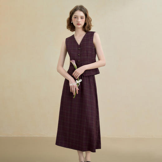 西遇复古高智感格纹通勤套装女秋季西装马甲搭半身裙两件套V2651169 商品图0