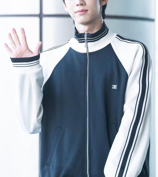 中性款缎料logo刺绣夹克 可配套装008 商品图4