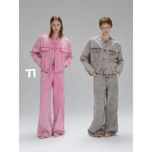 启世录TIWILLTANG“冼弋墨阈”复古水洗幻粉牛仔长裤夹克套装 商品图3