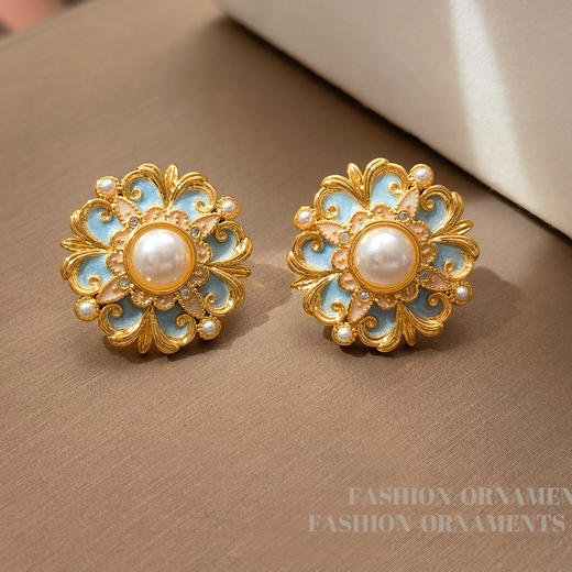 丁摩 原创S925银针法式复古花朵耳钉珍珠耳环高级感蓝色耳饰品5ZF-2493 商品图2
