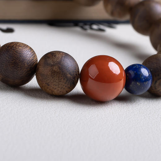 xy0519沉香+青金石南红灯笼珠手串 商品图5