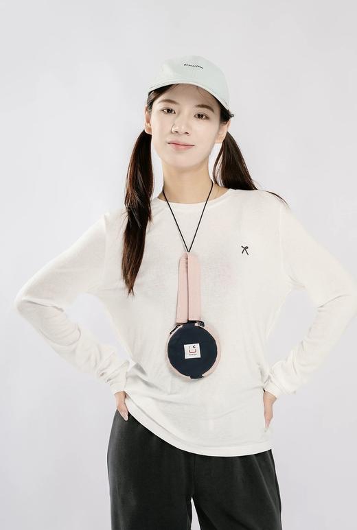 一店d 接下来𝐀𝐂𝐌𝐄𝐈𝐓𝐄𝐌爱棵米休闲长tee❗️户外山系新宠！！
蕞蕞舒服的天丝莱赛尔混纺面料 上身直接与肌肤融为一体 尤其搭配上合身裁剪后 更加自由无束缚 每一次动作都舒展畅快 商品图4