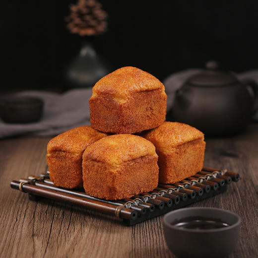 【新鲜现做❗️老北京荞麦槽子糕】蛋香浓郁，蓬松绵软，风味木糖醇蛋糕老式糕点心营养早餐充饥夜宵零食整箱可选不单独添加蔗糖款式 商品图4