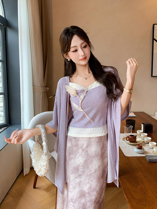 张心子【柔光铃兰】立体设计花拼接吊带披肩开衫气质套装女秋新款 U2508013 商品图2