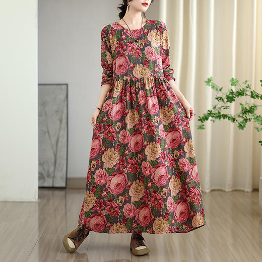 雀说 宽松大码女装印花度假风圆领文艺复古长款连衣裙 商品图7