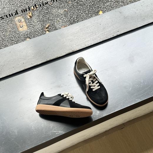 REREJOY 经典复古牛皮系带拼接德训鞋 商品图5