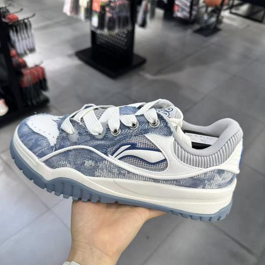 李宁布欧 运动休闲鞋板鞋男子2025新款经典舒适软弹个性 AGCV279 商品图2