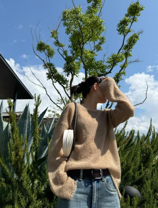 THESOONG|"慵懒日常"马海毛羊毛舒适柔软慵懒感圆领毛衣HBMY7311 商品图4