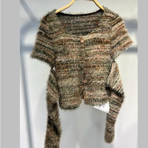 P&X设计师女装 元气少女  针织短款T恤  流行款 824102767B 商品图0