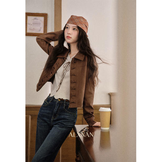 鹿向南「蝶宿云栖」咖色长袖夹克短款外套女早秋新款小众开衫上衣 商品图0