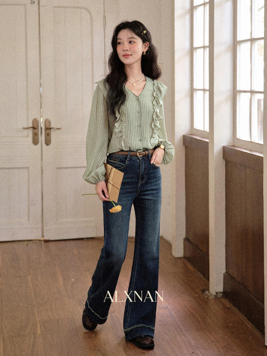 【6折秒杀】鹿向南「绿蔓绮想」法式独特条纹长袖衬衫女秋宽松设计感气质上衣L569159 商品图4