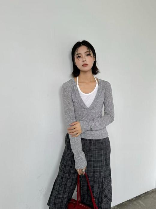 极简撞色挂脖显瘦韩系长袖T恤纪念日百货门店同款164494318 商品图0