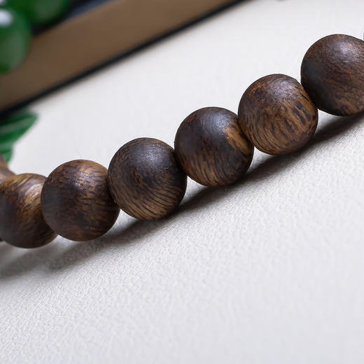 xy0510沉香+碧玉南红并蒂莲手串 商品图4