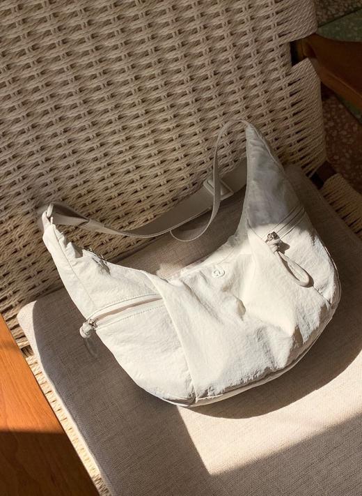 正品LULU牛角包 商品图10