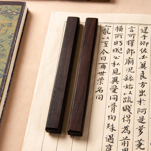 用清代老红木手工刻填金于右任新诗佳句联镇尺 商品图8