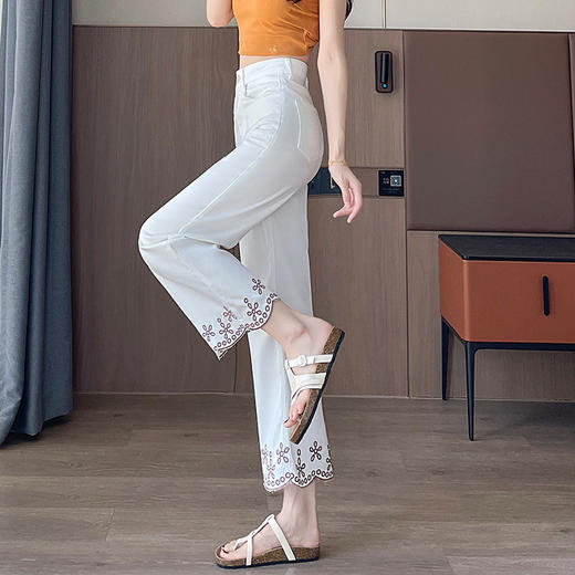 百媚生 镂空刺绣花边阔腿牛仔裤QYL-1135 商品图2