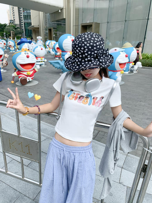 <曾小咸推荐>现货秒杀！卖完不补 ！微信打折价！蓝色条纹休闲裤束脚裤 日常179.99 立减80 秒杀99.99！ 商品图10