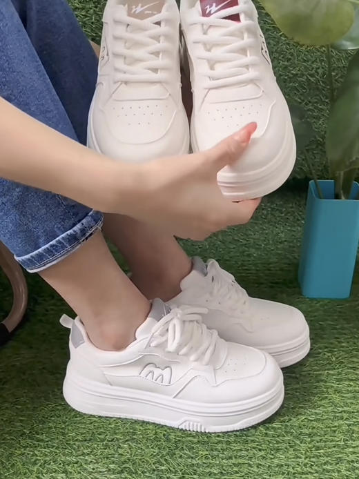 双星名人女款时尚小白鞋53516 商品图1