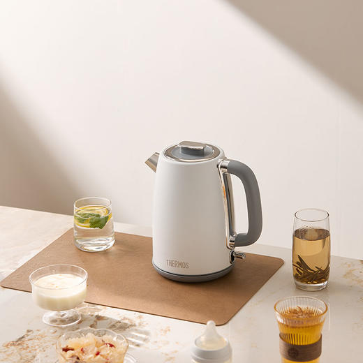 膳魔师电热水壶EHA-1331A 商品图2