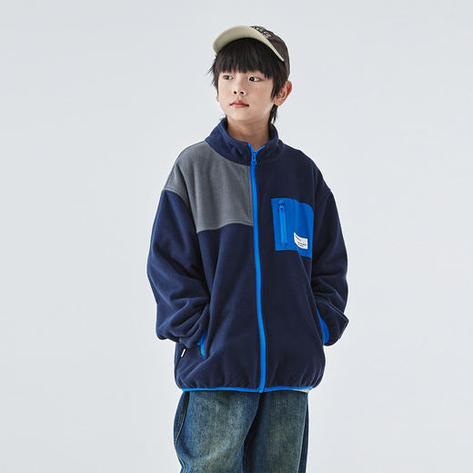 蓝汽水25年秋季新款亲子装中大男童拼接摇粒绒外套撞色口袋上衣 商品图2