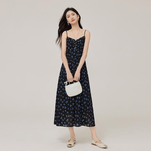 【08/12新品】熙世界法式气质针织开衫搭复古碎花吊带连衣裙套装女2025早秋新款 商品图4