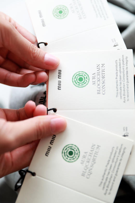 美式学院polo衫，小标刺绣设计。元祖灰翻领长袖宽松上衣C081268 商品图11