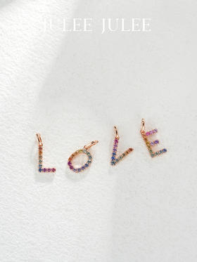 JULEE JULEE茱俪珠宝  18K玫瑰金彩虹蓝宝石字母吊坠