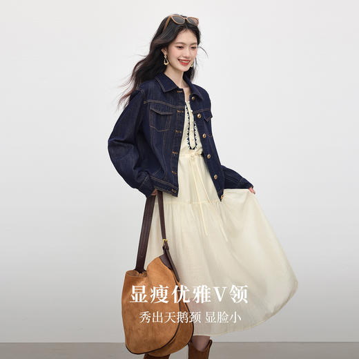 【08/12新品】熙世界波嬉风复古刺绣天丝连衣裙秋季新款莱赛尔长袖V领收腰长裙 商品图1