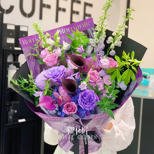 萝兰笙哥  • 鲜花花束 商品图0