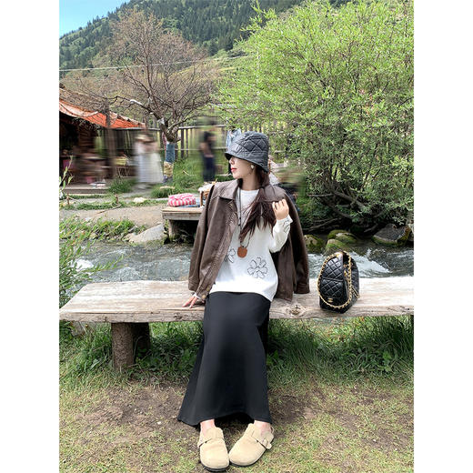 <曾小咸推荐>现货秒杀！微信超特价！韩系慵懒风花朵印花薄款长袖T恤 日常139.99 立减80 秒杀59.99！ 商品图3