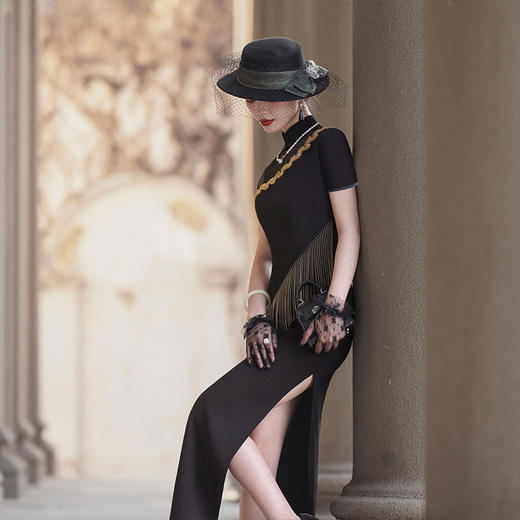 走秀旗袍2025新款弹力免烫高端舞台表演出服团队年轻黑色修身显瘦 商品图3